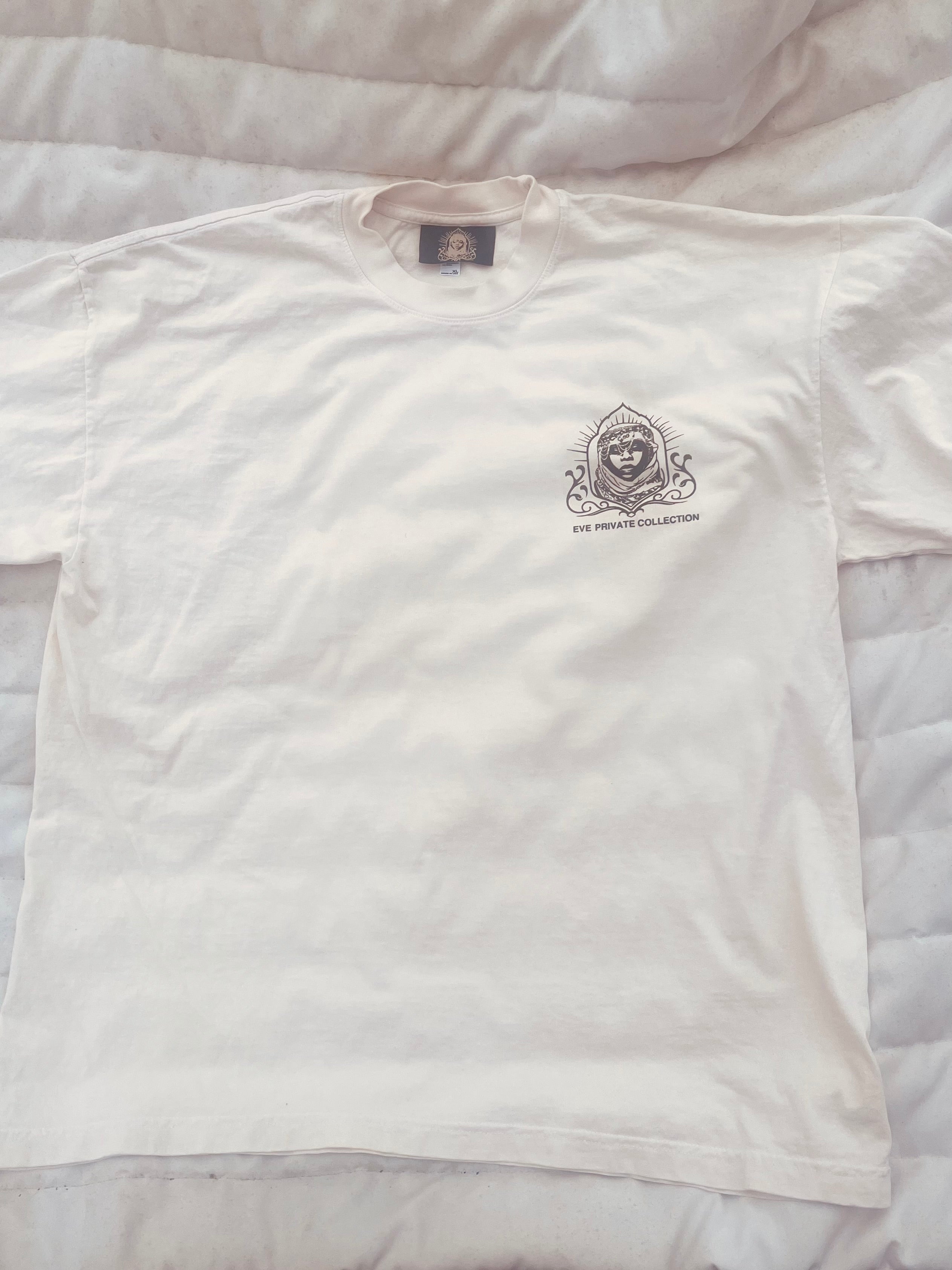 House Essentials Tee -  Crème / Noir